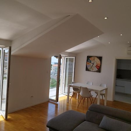 Apartment Nina Подстрана Екстериор снимка