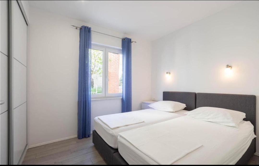 Apartment Nina Подстрана Екстериор снимка
