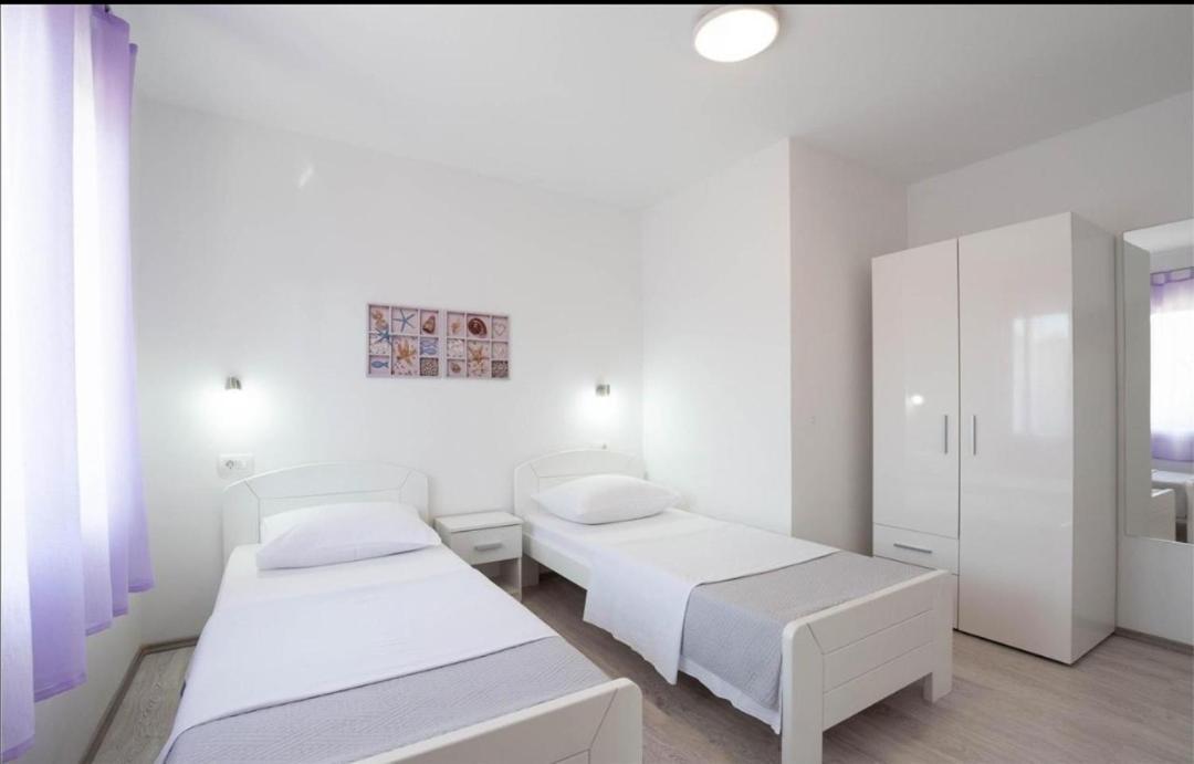 Apartment Nina Подстрана Екстериор снимка