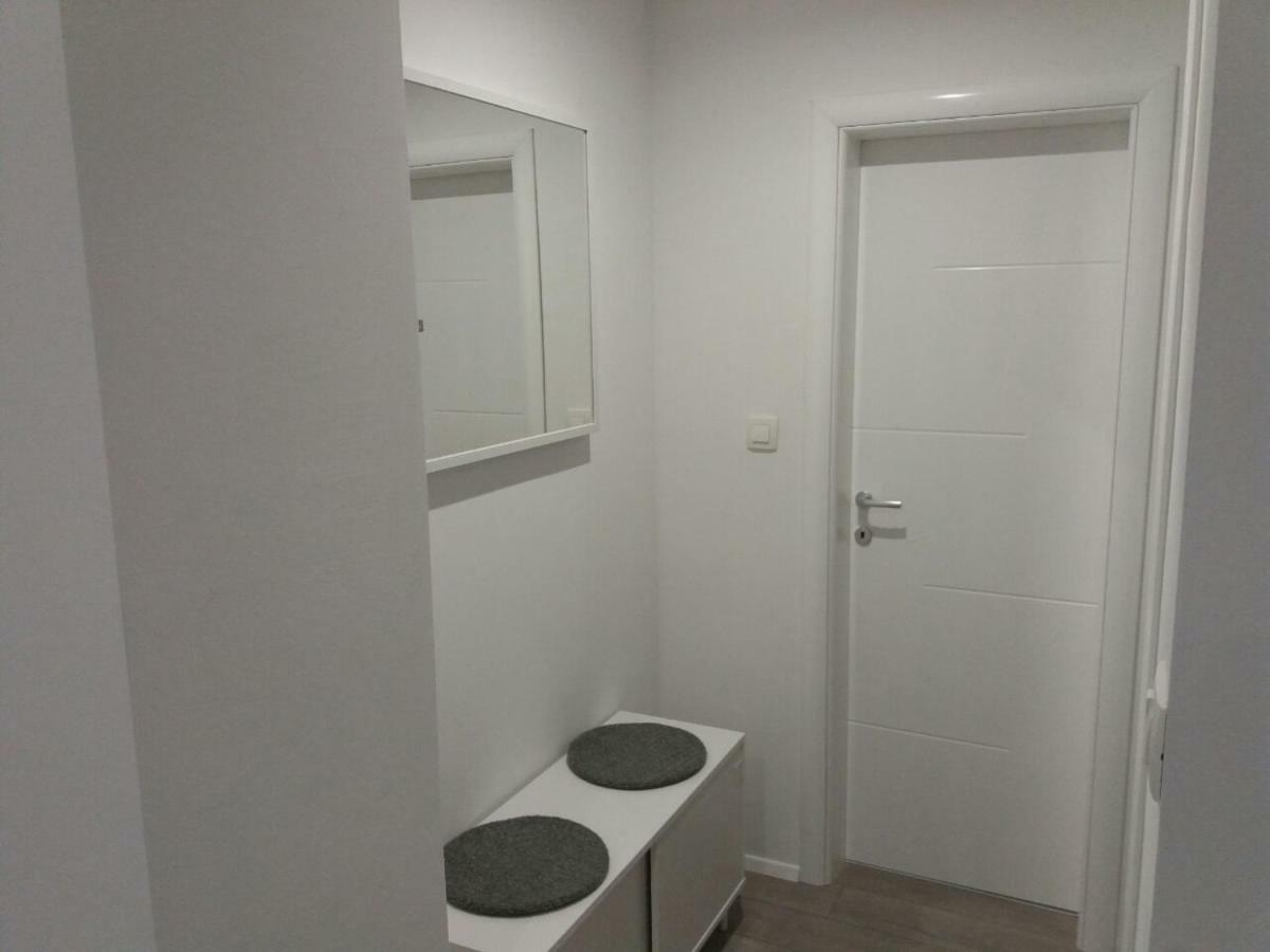 Apartment Nina Подстрана Екстериор снимка